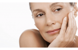 Как замедлить признаки старения кожи,  связанные с менопаузой